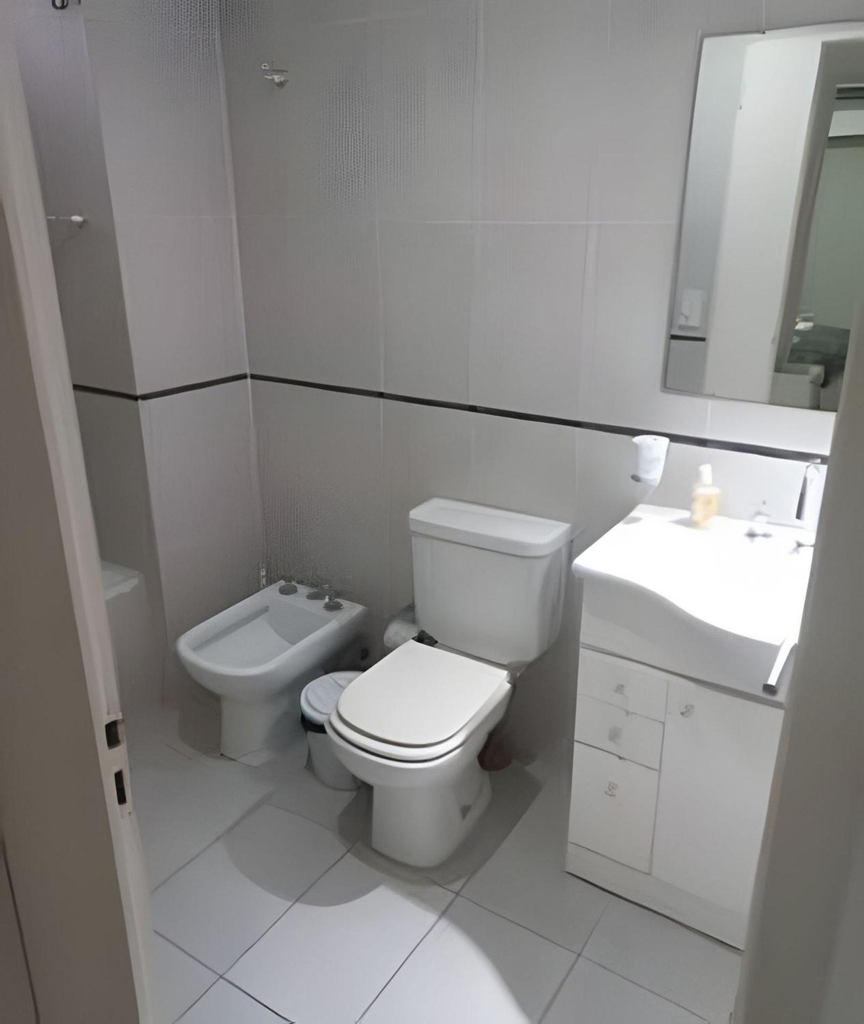 Apartamento Veve V . Sun Splashed Apt, Easy Access To The Buenos Aires